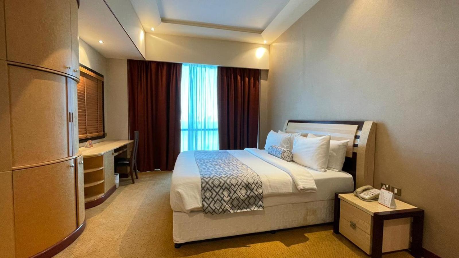 Suite City View